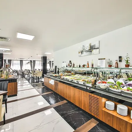 Hotel Prestige Deluxe Aquapark Club