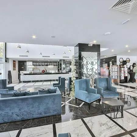 Prestige Deluxe Aquapark Club Hotel