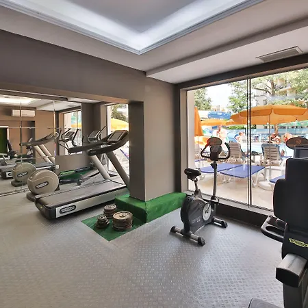 Prestige Deluxe Aquapark Club Otel