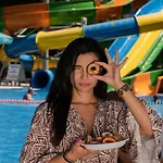 Prestige Deluxe Aquapark Club 4*