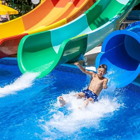 Prestige Deluxe Aquapark Club فندق