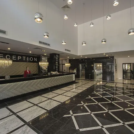 فندق Prestige Deluxe Aquapark Club غولدن ساندز