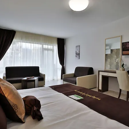 Prestige Deluxe Aquapark Club Otel
