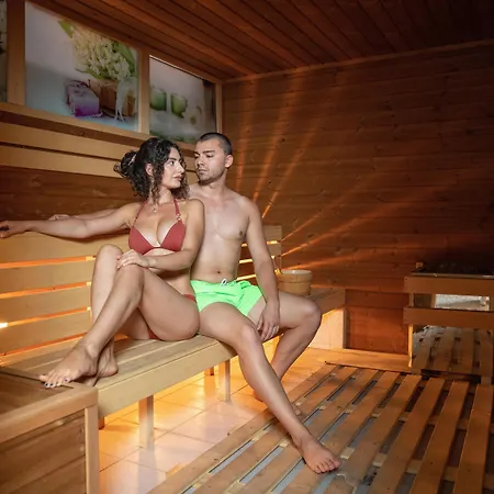 Prestige Deluxe Aquapark Club فندق