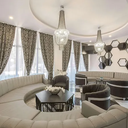 فندق Prestige Deluxe Aquapark Club 4*