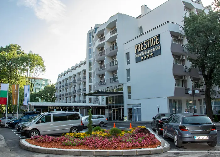 Отель Prestige Deluxe Aquapark Club 4*