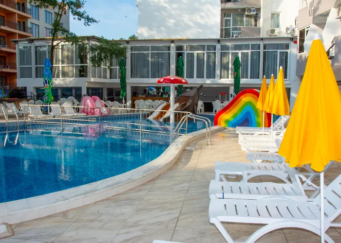 Prestige Deluxe Aquapark Club מלון